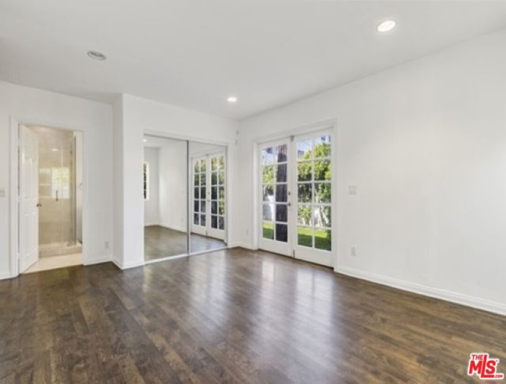 3 Bed Home for Sale in Beverly Hills, California