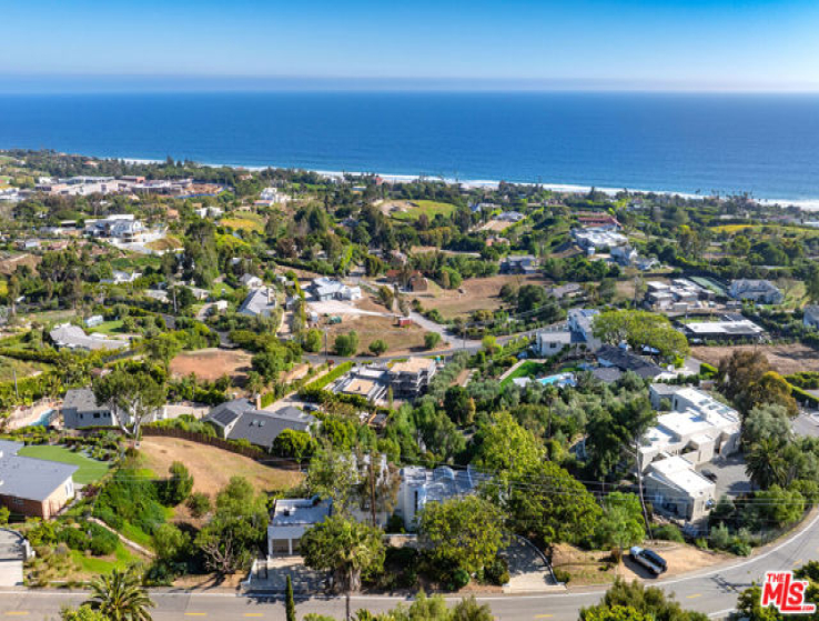 4 Bed Home for Sale in Malibu, California