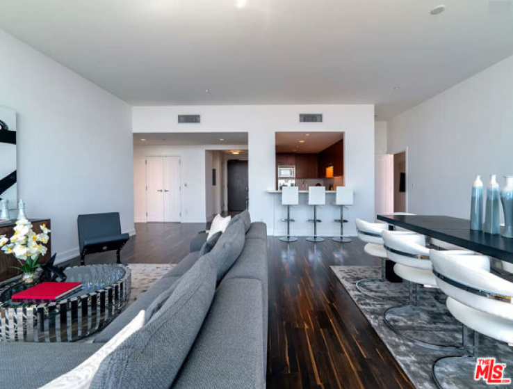 2 Bed Home for Sale in Los Angeles, California