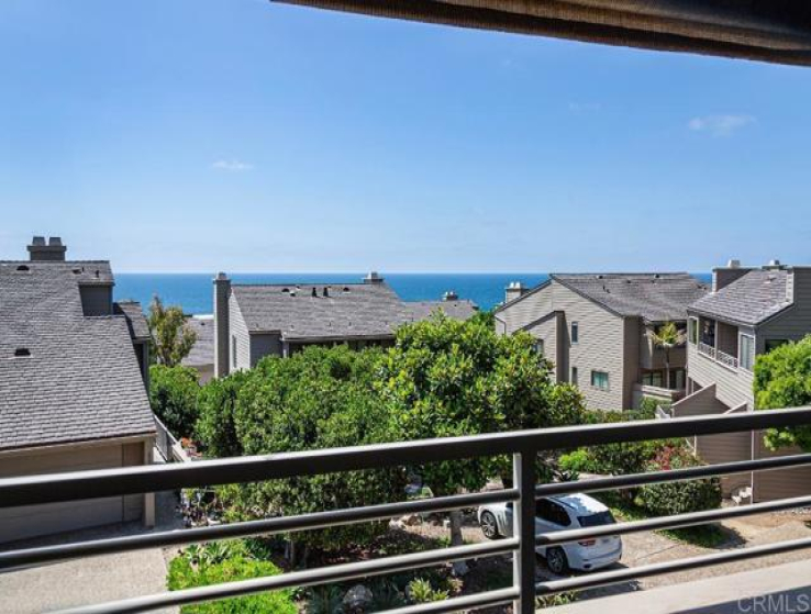 2 Bed Home to Rent in Del Mar, California