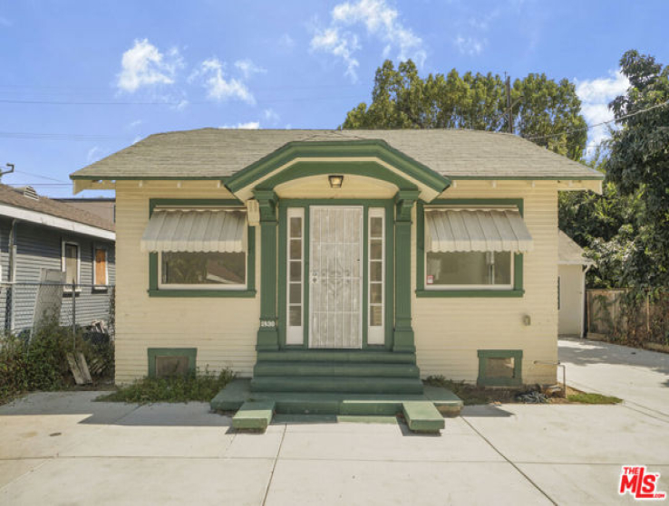  Income Home for Sale in Los Angeles, California