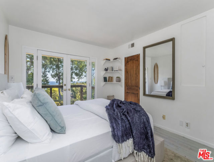 5 Bed Home for Sale in Malibu, California