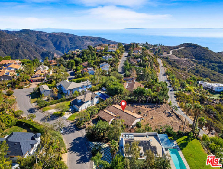 2 Bed Home for Sale in Malibu, California