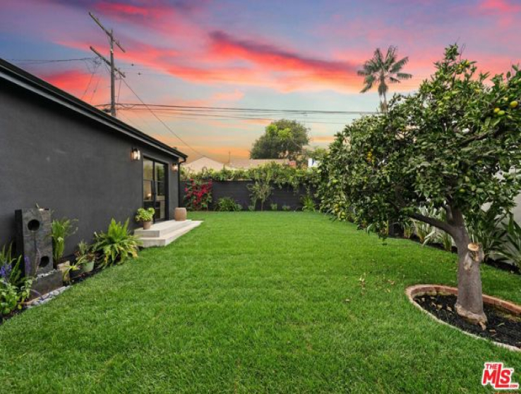 4 Bed Home for Sale in Los Angeles, California