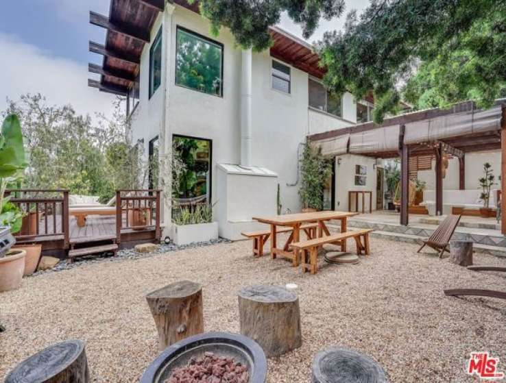 4 Bed Home for Sale in Malibu, California