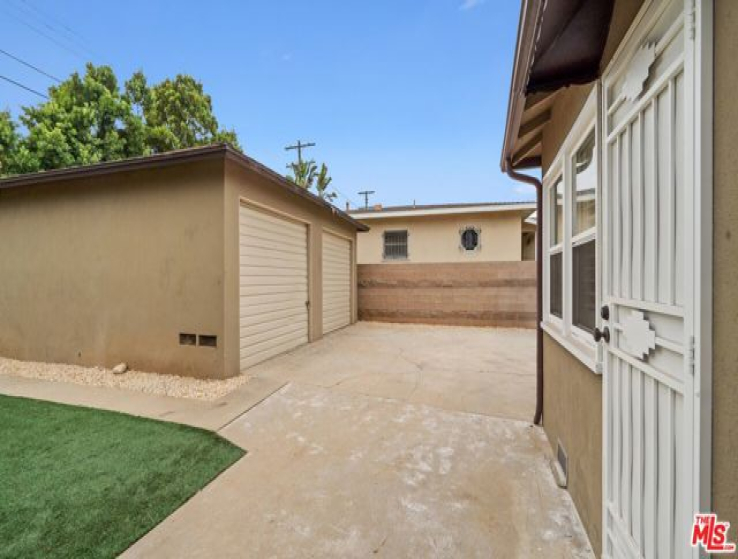 4 Bed Home to Rent in Los Angeles, California