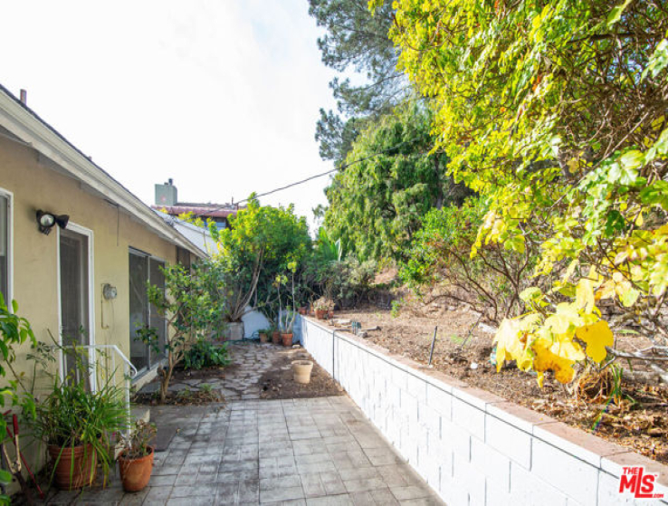 2 Bed Home for Sale in Santa Monica, California