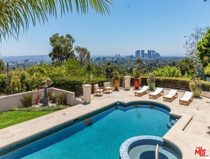 5 Bed Home for Sale in Beverly Hills, California