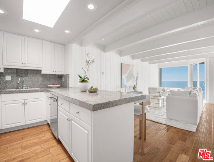 2 Bed Home for Sale in Malibu, California