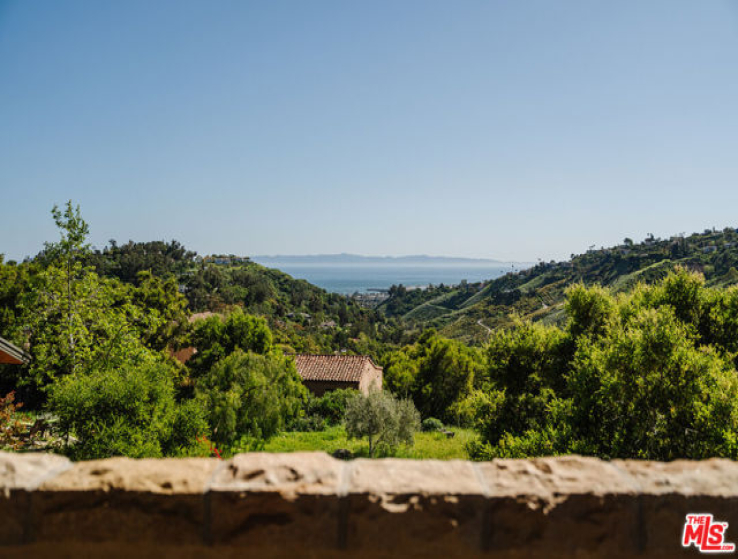 6 Bed Home for Sale in Montecito, California