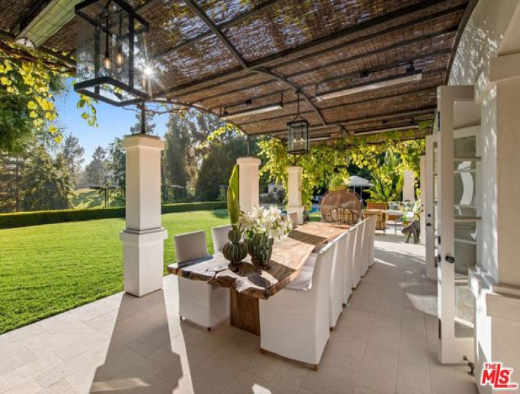 6 Bed Home for Sale in Beverly Hills, California