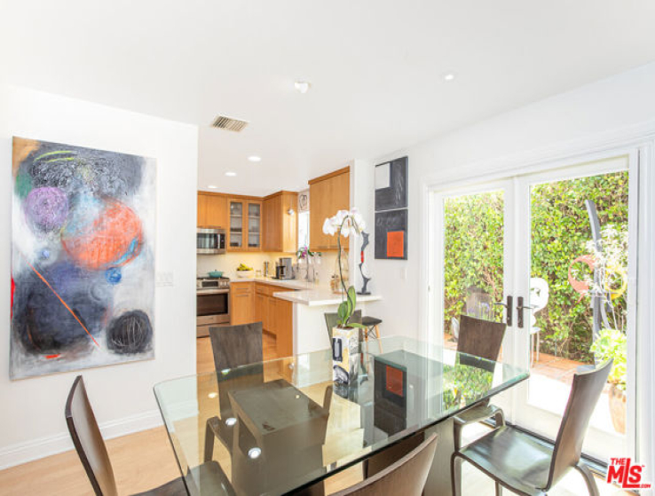 2 Bed Home for Sale in Santa Monica, California