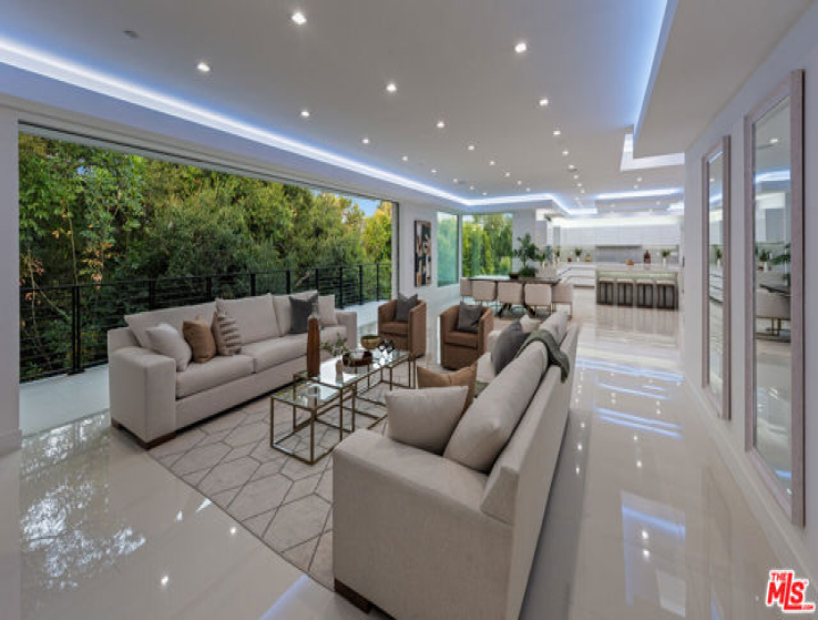 3 Bed Home for Sale in Beverly Hills, California