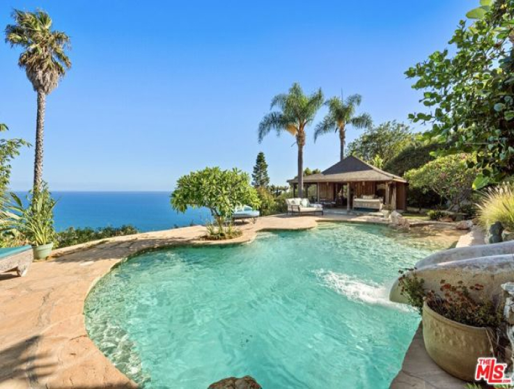 4 Bed Home for Sale in Malibu, California