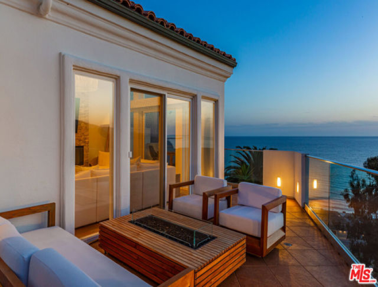 4 Bed Home for Sale in Malibu, California