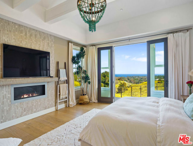 7 Bed Home for Sale in Malibu, California