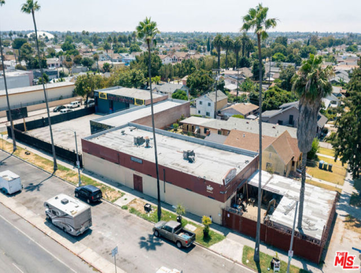  Commercial for Sale in Los Angeles, California