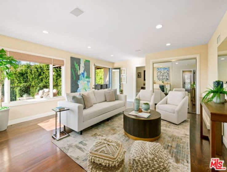 5 Bed Home for Sale in Pacific Palisades, California