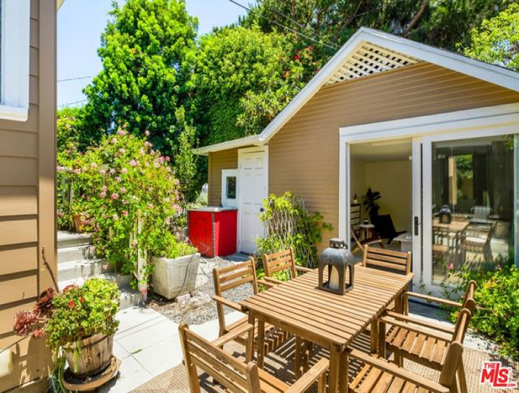 3 Bed Home for Sale in Los Angeles, California