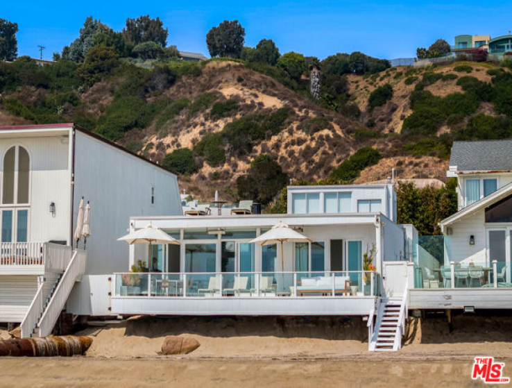 2 Bed Home for Sale in Malibu, California