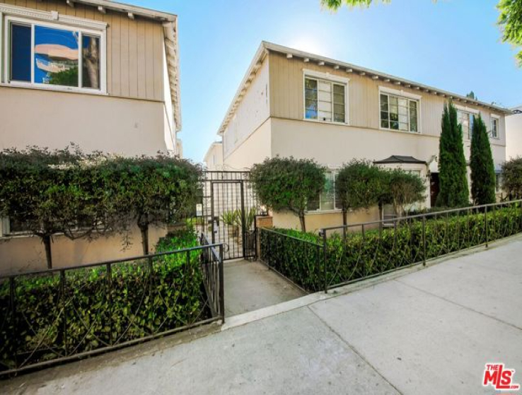  Income Home for Sale in West Hollywood, California