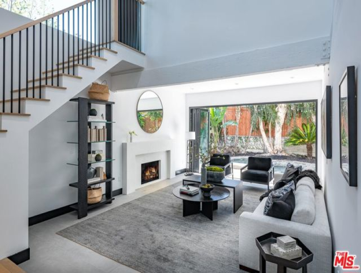 3 Bed Home for Sale in Studio City, California