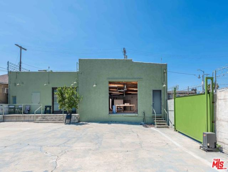  Commercial for Sale in Los Angeles, California