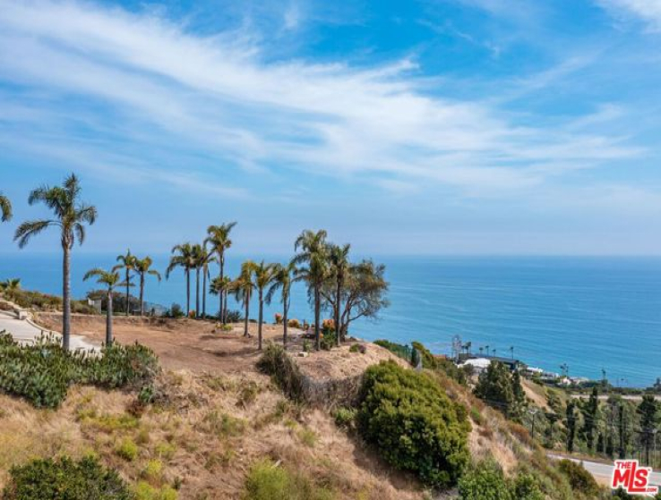  Land for Sale in Malibu, California