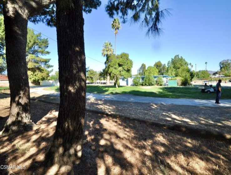  Land for Sale in Woodland Hills, California