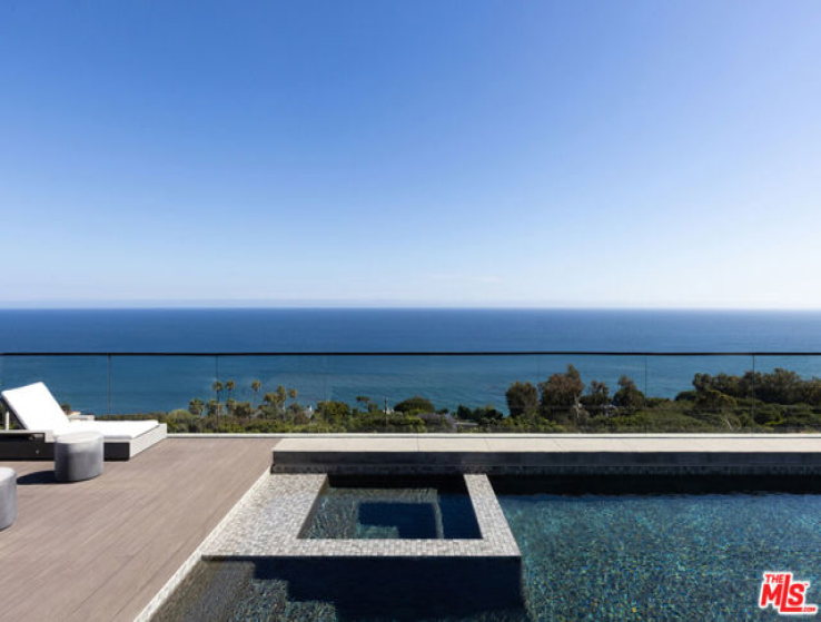 5 Bed Home for Sale in Malibu, California