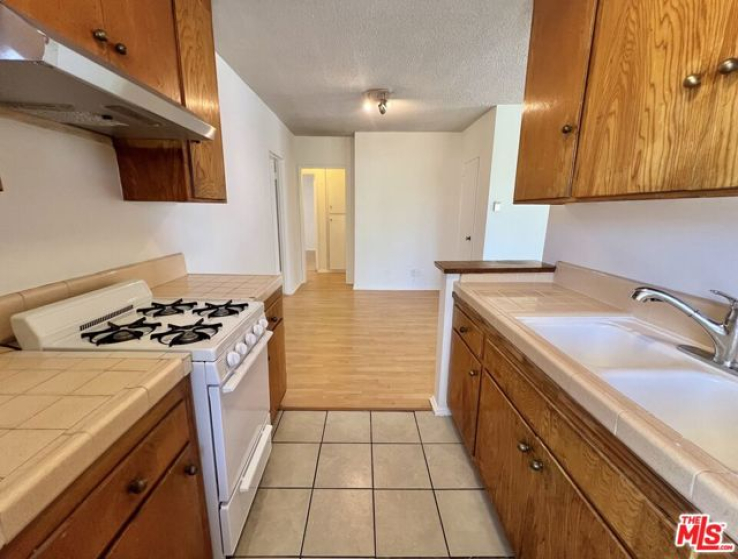 2 Bed Home to Rent in Los Angeles, California