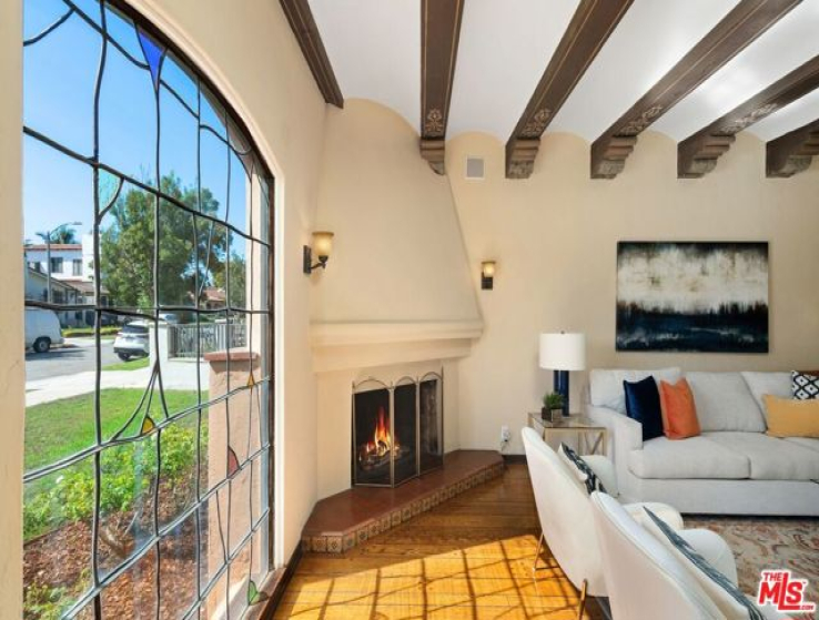 3 Bed Home for Sale in Beverly Hills, California