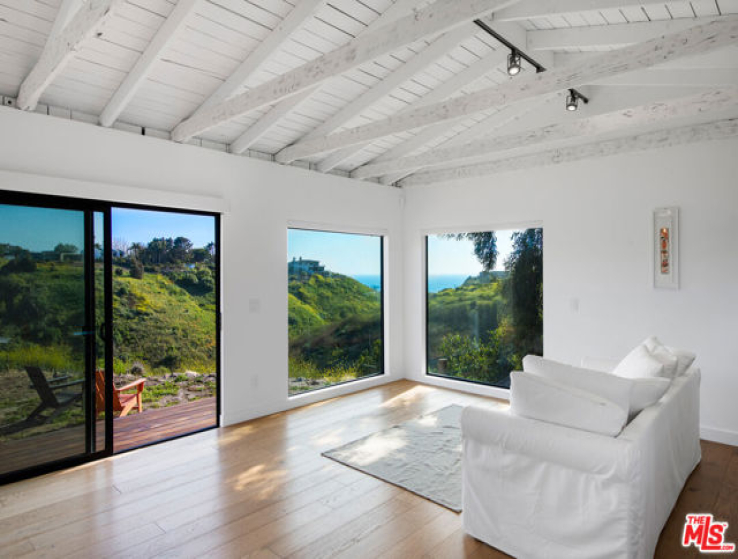 5 Bed Home for Sale in Malibu, California