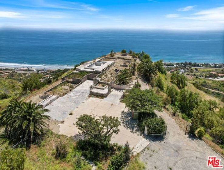  Land for Sale in Malibu, California