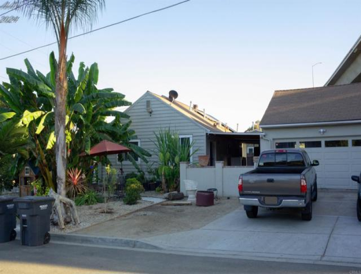 3 Bed Home to Rent in La Mesa, California