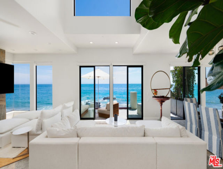 7 Bed Home for Sale in Malibu, California