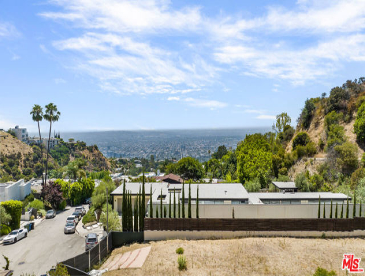  Home for Sale in Los Angeles, California