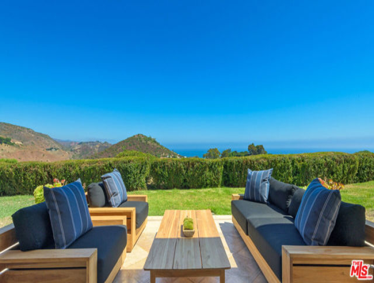 7 Bed Home for Sale in Malibu, California