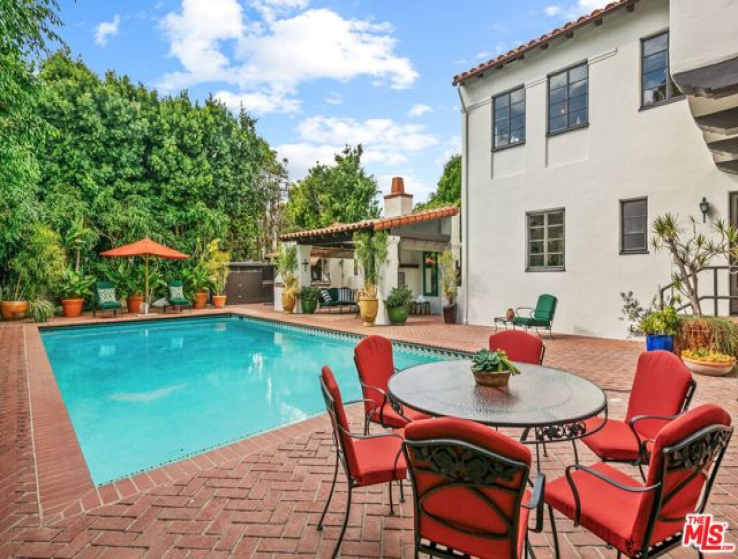 4 Bed Home for Sale in Los Angeles, California