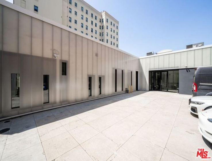  Commercial for Sale in Los Angeles, California