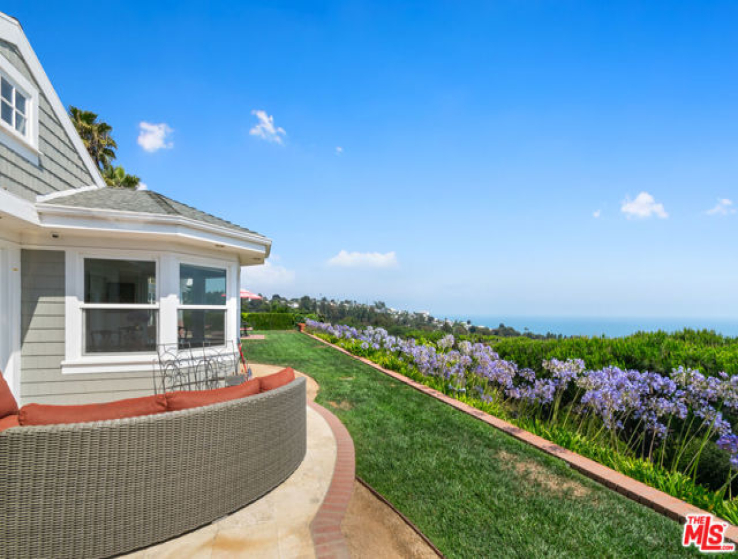 4 Bed Home for Sale in Pacific Palisades, California