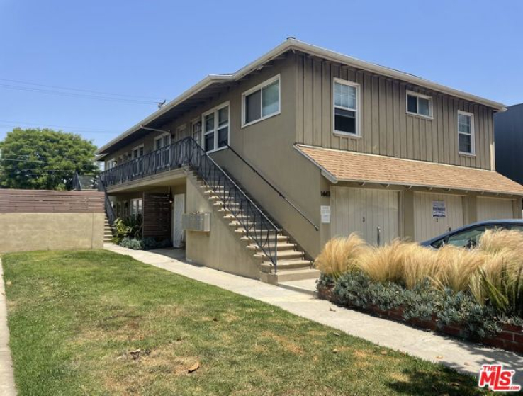  Income Home for Sale in Santa Monica, California