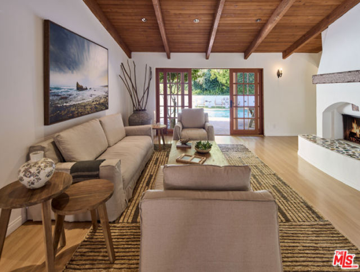 5 Bed Home for Sale in Malibu, California