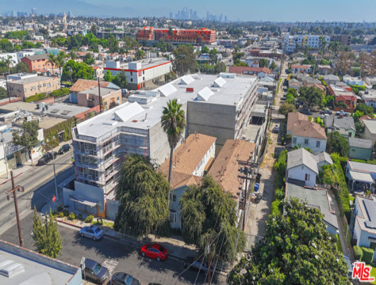  Income Home for Sale in Los Angeles, California