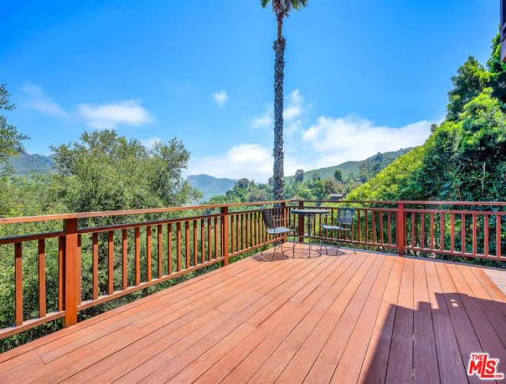 3 Bed Home for Sale in Topanga, California