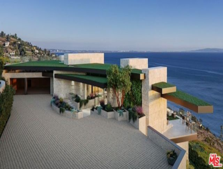  Land for Sale in Malibu, California