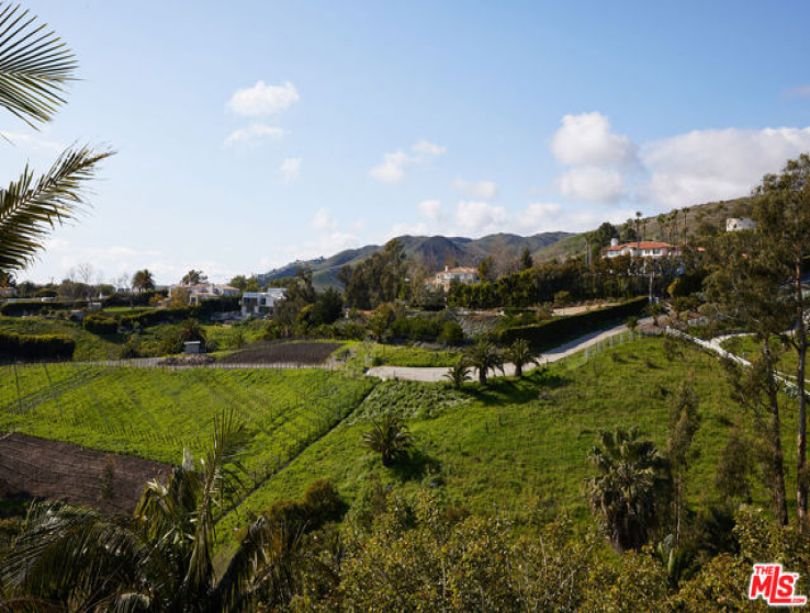 4 Bed Home for Sale in Malibu, California