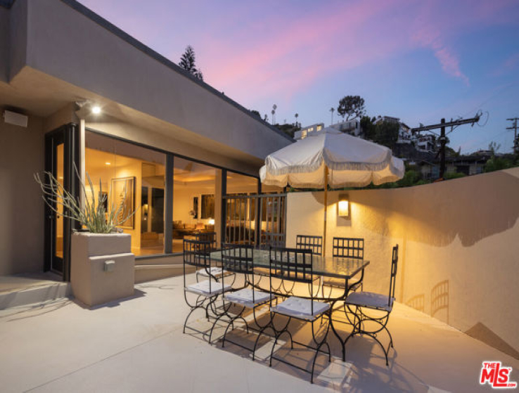 3 Bed Home for Sale in Los Angeles, California