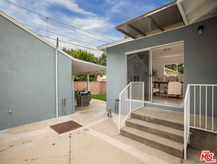 3 Bed Home to Rent in Culver City, California