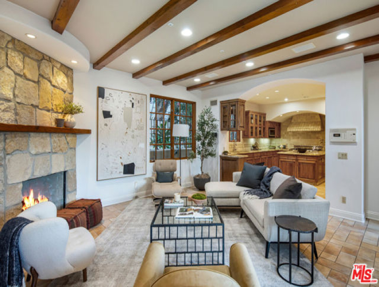 6 Bed Home for Sale in Beverly Hills, California